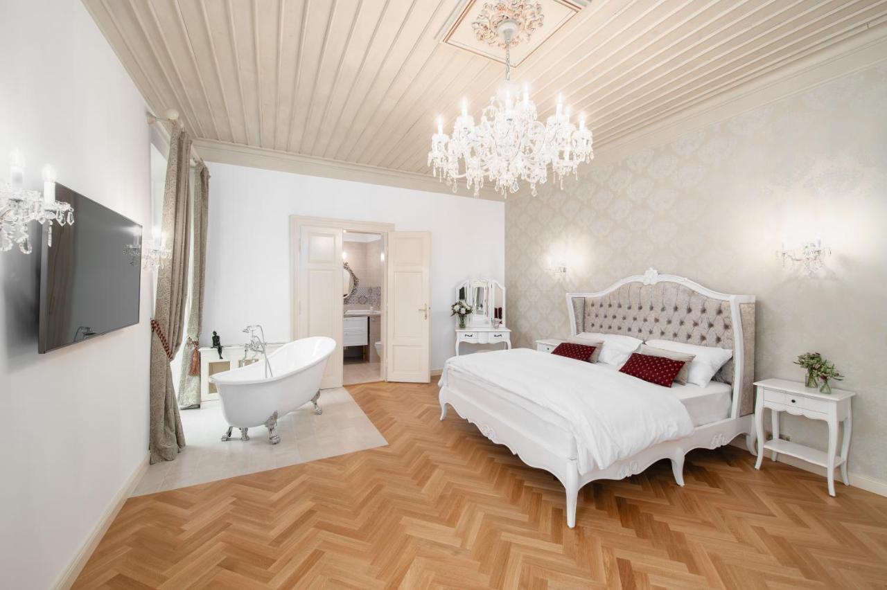 Hotel & Restaurant Chateau Trnova 4*