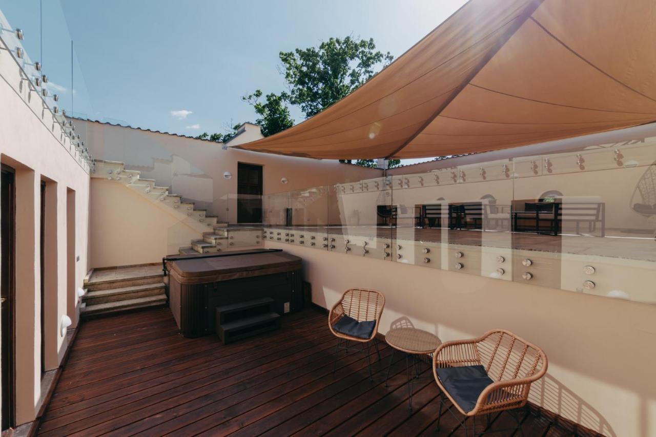 & Restaurant Chateau Trnova