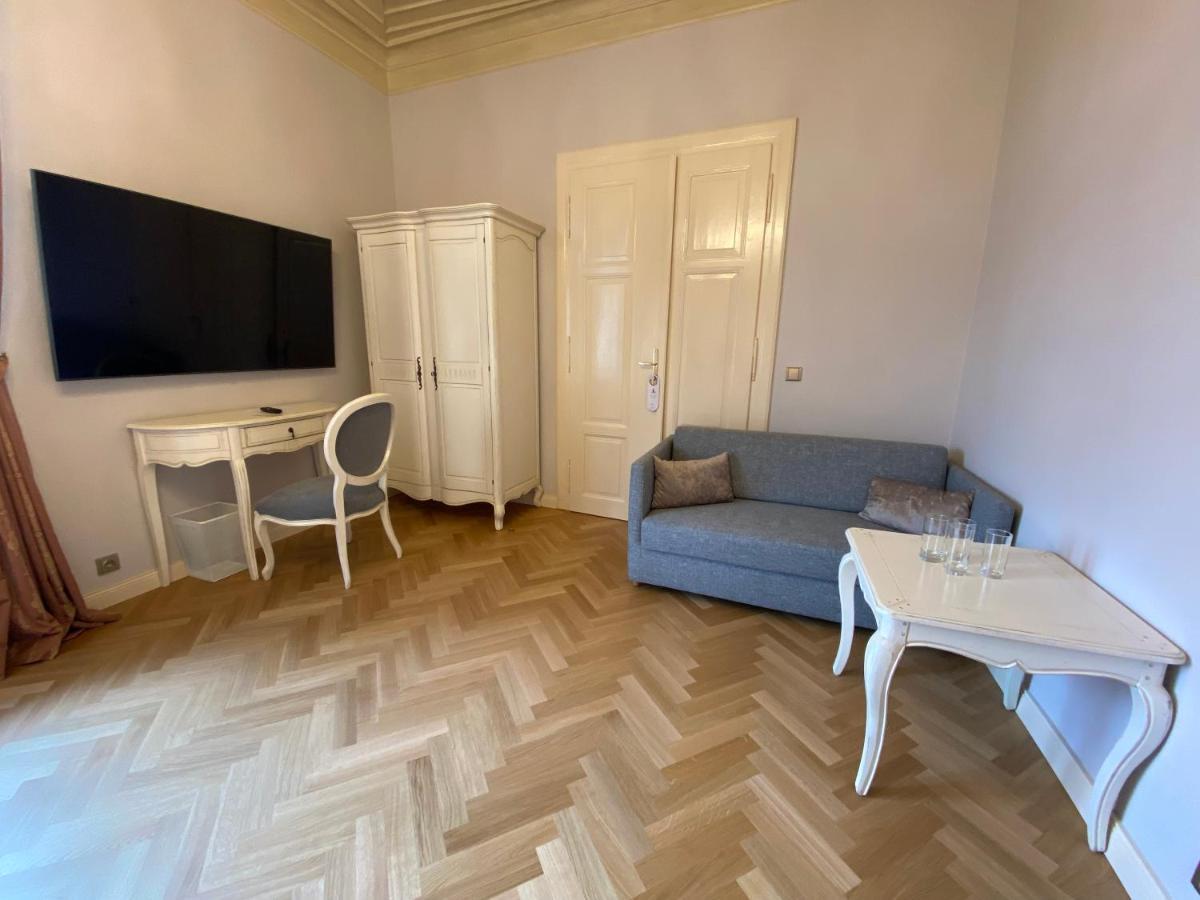 & Restaurant Chateau Trnova Hotel Trnova (Prague-West)